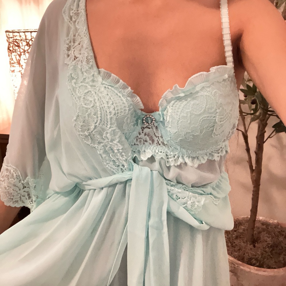 Seductive Wear Chic Lace Trim Aqua Robe With Panties